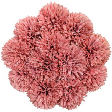Stijlvolle kunstbloemen, een charmant chrysantenboeket met een realistische uitstraling, ideaal voor het verfraaien van bruidsdecoratie en