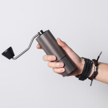 Eenvoudig te demonteren, schoon ontwerp, handmatige koffiemolen, draagbaar, stil in gebruik, roestvrij staal voor verse koffiepoeder, hoogwaardige