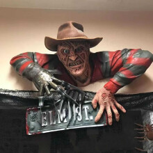 Life Size Horror Decoration, Animatronic Decoration with Interactive Dialogue, Officially Licensed, for Halloween Gatherings and Haunted Houses