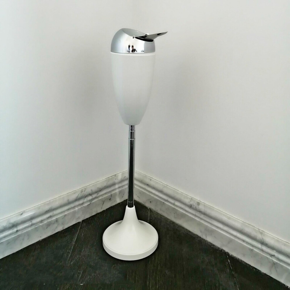 Weatherproof Outdoor Pedestal Ashtray with Lid, Adjustable Height Rustproof Stainless Steel Patio Use