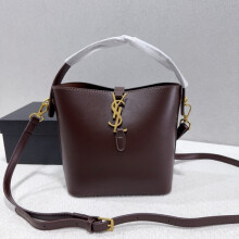 (Brown) Simple handbag, shoulder bag, crossbody bag, bag within bag