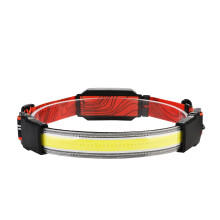 Stirnlampe mit zwei Lichtquellen, superheller Optik und verstellbarem Kopfband – ideal für Outdoor-Fans, die Vielseitigkeit und Komfort benötigen.
