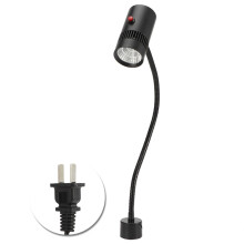 Luminária de máquina em liga de alumínio com haste flexível, base magnética e LED para ambientes industriais e de reparação automotiva.