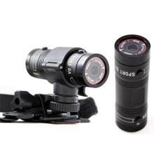 Caméra sport P9 F9 HD 1080p pour vélo + carte mémoire 32 Go