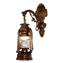 Applique da parete per esterni con fascino vintage, materiale di alta qualità, lanterna rustica da parete per decorazioni interne ed esterne,