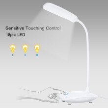 360 draaibare, oogvriendelijke bureaulamp met laag energieverbruik en ultralichte LED-leeslamp voor dagelijks gebruik en avonturen.