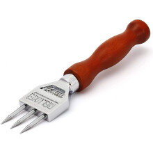 Stainless Steel Ice Pick with Ergonomic Wooden Handle for Effortless Ice Breaking in Kitchen