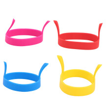 Round silicone mold for eggs 4 colors with handle heat resistant up to 230C Ø approx. 7.5 cm