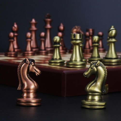 Folding Metal Chess Box with Metal Chess Pieces Ref: 4447 2
