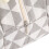 Bolsa térmica reutilizável para almoço, com características práticas e convenientes. Tecido elegante e estampa triangular multicolorida, ideal 5