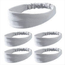Grijze sporthoofdband, zweetabsorberend en ademend, voor hardlopen in de lente en zomer.