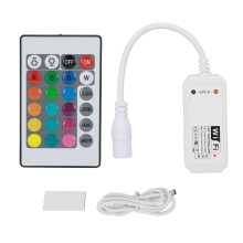 Geavanceerde afstandsbediening voor 5V RGB LED-strips, draadloze dimmer met slimme app-integratie, 4-pins kabel met lijmrand, instelbare helderheid.