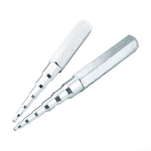 Copper pipe expansion hand tool with six settings, specially designed for HVAC professionals and equally suitable for small applications.