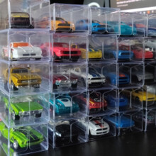 Kristalheldere acryl displaydoos voor speelgoedauto's op schaal 1/64, stapelbare stofvrije vitrine-organizer geschikt voor Hot Wheels en Matchbox