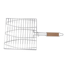 BBQ Fish Grill Net Barbecue Grilling Fish Rack Non-Stick Triple Fish Grilling Basket Wood Handle Barbecue Tool 1 Pcs