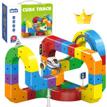 Set di treni elettrici flessibili, pista da corsa magica 3D STEM Gravity, giocattolo fai da te
