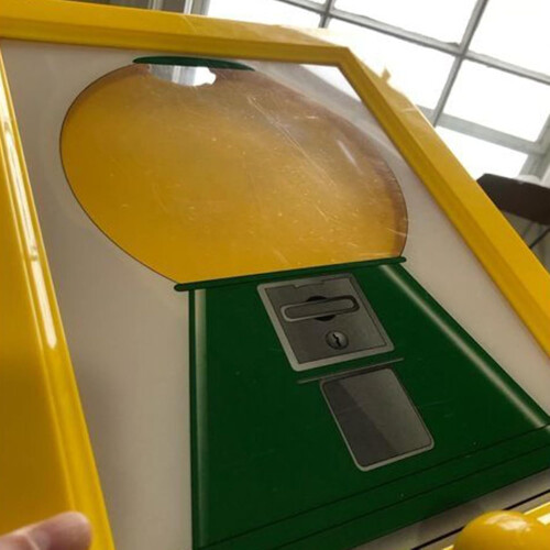 Candy dispenser, tabletop decoration, with rotating mechanism, fun design, yellow 1