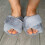 Άνετα slip-on παπούτσια για γυναίκες, πολυτελείς και ζεστές παντόφλες με βελούδινο 4
