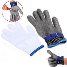 Gants de travail de sécurité TEMPSA pour boucher, en acier inoxydable résistant aux coupures, avec sangle de protection en maille grise.