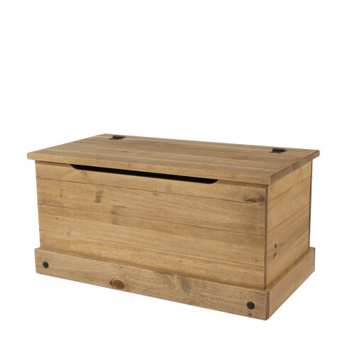 Corona Storage Trunk 1
