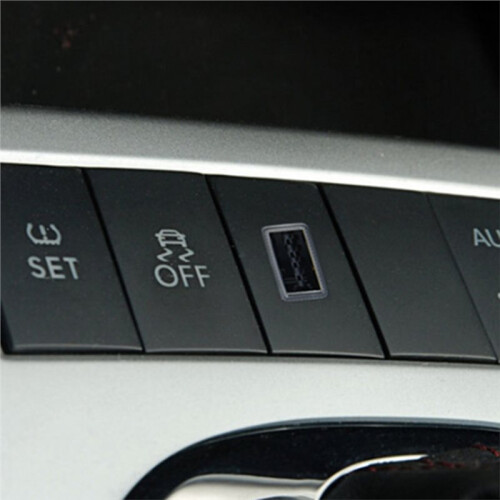 USB-Schnellladebuchse QC3.0 für  Lavida (2008-2012) 1