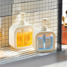 Distributeur de shampoing et d'après-shampoing avec des matériaux haut de gamme pour une expérience de bain luxueuse
