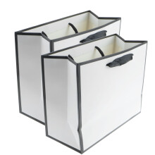 Sacs cadeaux avec poignées en tissu et corde, sacs cadeaux en papier mat laminé de qualité supérieure, résistants pour mariages, anniversaires