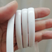 Flexible wicker kit, 27.4 m, polyethylene material, suitable for multiple projects (white)