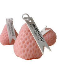 Strawberry Soy Wax Low Temperature Massage Candle 40C Aromatherapy for Couples Sleep Aid (Pink)