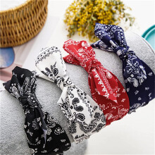 Hodeplagg i vintage-stil, bandana-pannebånd med mykt materiale for kvinner, motetilbehør som er enkelt å bruke og passer til forskjellige