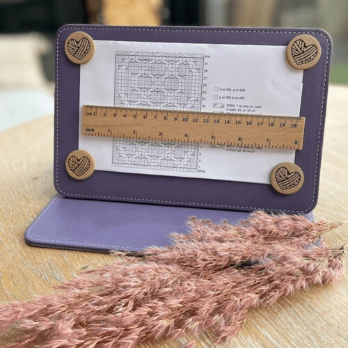 Crochet chart holder, Crochet pattern chart holder, Easytouse, Foldable, Portable Magnetic Knitting chart holder, Pink Ref: 9768 2