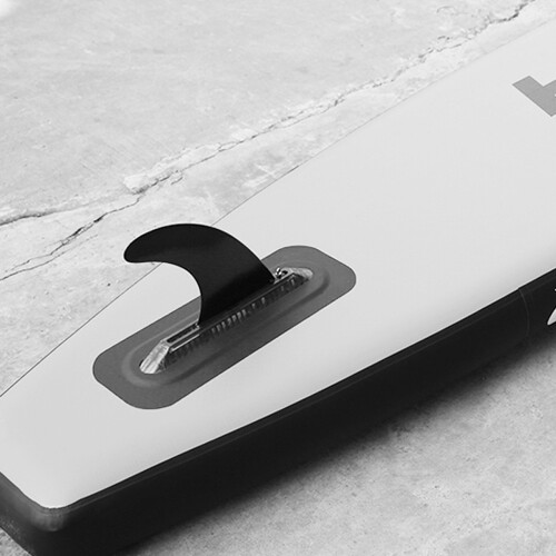 Detachable Tail Fin with Screw for Enhanced Paddleboard Stability 2