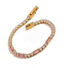 Versatile Length Heart Charm Bracelet Crafted With Allergy-2