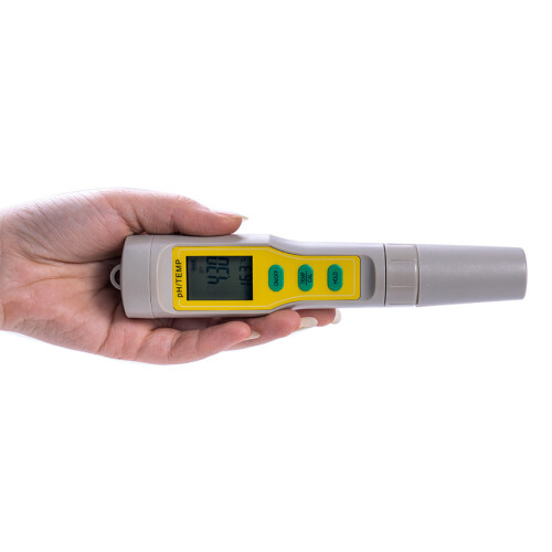 Digitaler Wasserzähler / pH-Meter zur Wasseranalyse 1