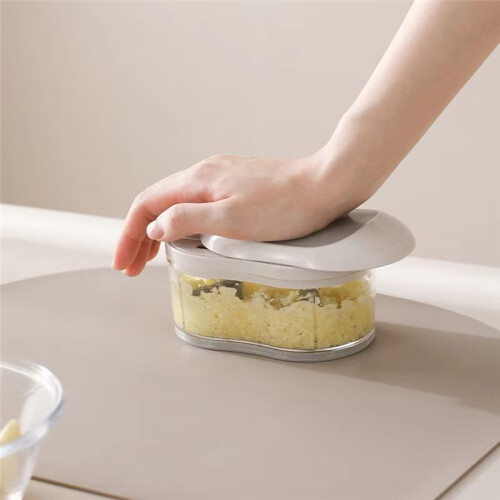 Manual Garlic Cutter - Hand-Pushed Meat Grinder for Kitchen, Efficient Ginger and Garlic Crusher, Mud Cutter Tool 1