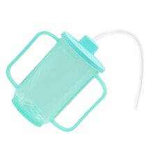 Drinking cups with straws for disabled patients spillproof feeding cups for seniors, easy to use for caredependent and elderly individuals.