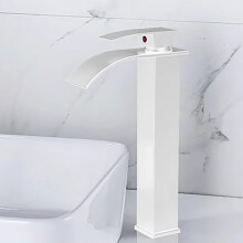 Elegante Waschtischarmatur mit Wasserfallauslauf, modernes Design, massive Messing-Waschtischarmatur, mattschwarze Oberfläche