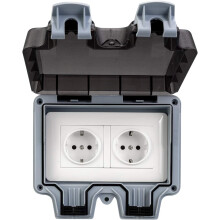 Weatherproof Socket With IP66 Certification, Ergonomic Front Cover, UV Protection For Construction Sites, Patios