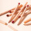Σετ Lip Lip από τη σειρά Natural Oak Brown Pink Red, εμπλουτισμένο με ενυδατικά συστατικά για 4