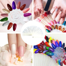 Bâtonnets innovants pour collectionner jusqu'à 100 vernis à ongles différents, robustes et durables, transparents, naturels, en forme d'éventail.