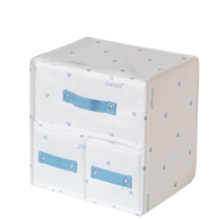 Closet Maestro, coperchio con motivo a cuori a pois antipolvere. Il design combinato 3 in 1 migliora la resistenza alla deformazione. Impilabile e