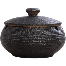 Scrumieră elegantă din ceramică, lucrată manual, design unic per piesă, asigurându-se că nu există două la fel, ideală pentru decorarea