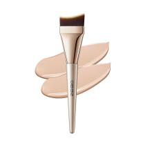 Foundation Brush with UltraThin Crescent Head for Smooth Coverage, Silver Synthetic Bristles