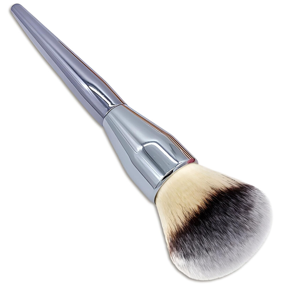 Cream Flat Kabuki Foundation Brush With Dense Soft Vegan Bristles For Liquid Or Makeup
