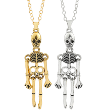 Collier d'amitié pour deux, collier assorti au design gothique vintage et en matériau durable, pendentif unisexe créatif pour les costumes de