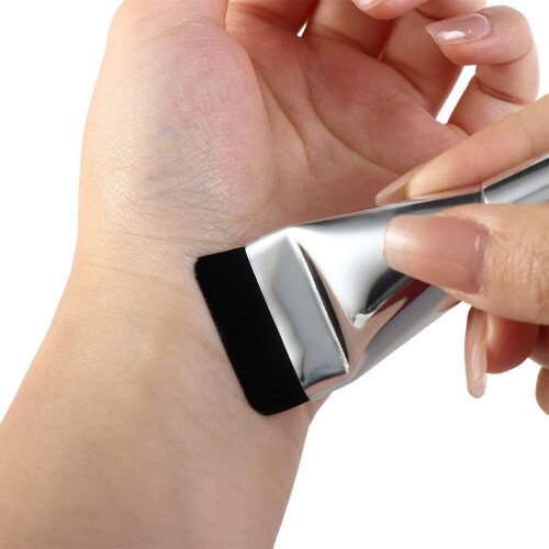 Foundation Brush for Liquid Makeup, Flat Full Coverage Brush with Flawless Finish and Ergonomic Grip 1