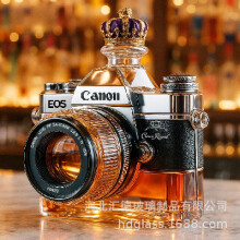 (Canon crown cover) Camera type glass bottle new design whiskey bottle