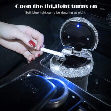 Elegante posacenere per auto, accessorio per auto tempestato di cristalli con accendisigari automatico, senza fumo e a controllo degli odori, luce