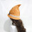 Chapeau de magicien élégant orné de plumes, Design pointu 6