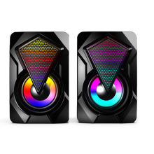 Soluzione audio moderna per ufficio domestico, altoparlanti per computer dal design unico con luce LED colorata per un'atmosfera ritmica migliorata e
